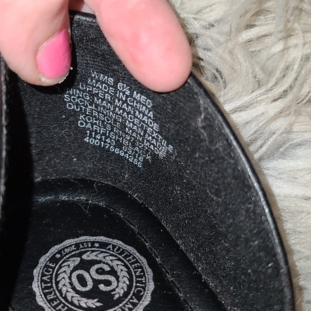 Sandals - Picture 4 of 4